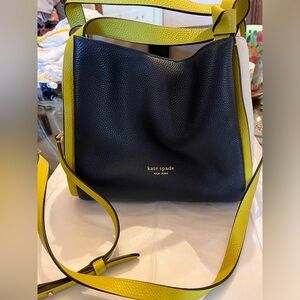 Kate spade knott medium size bag.